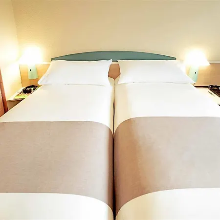 Duesseldorf-hbf Hotel Dusseldorf