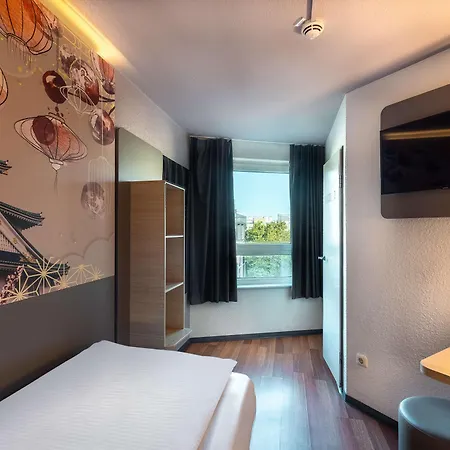 Duesseldorf-hbf Hotel