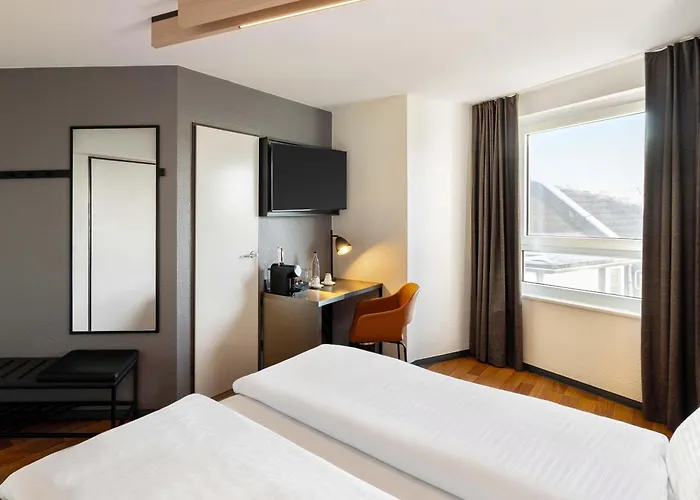 Düsseldorf-hbf Hotel 3*