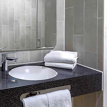 Hotel Duesseldorf-hbf 3*