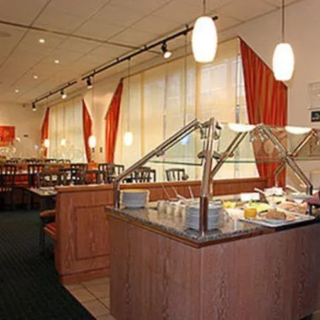 Hotel Duesseldorf-hbf 3*