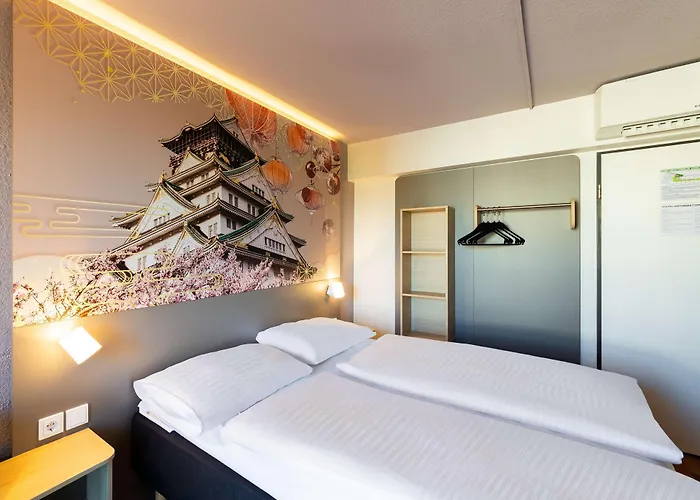 Düsseldorf-hbf Hotel 3*
