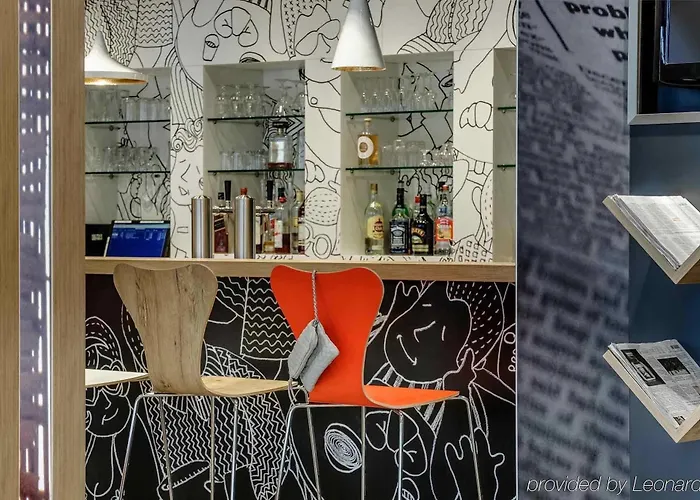 Duesseldorf-hbf 3* دوسلدورف