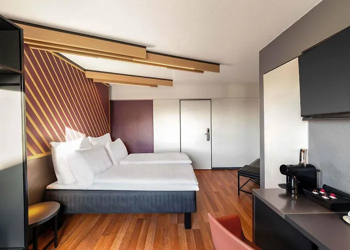 Duesseldorf-hbf Hotel 3*