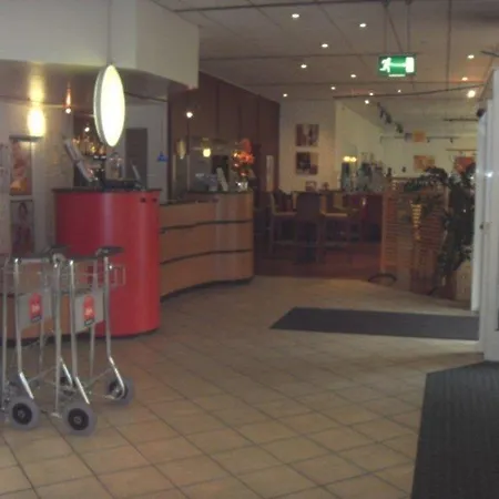 Szálloda Duesseldorf-hbf