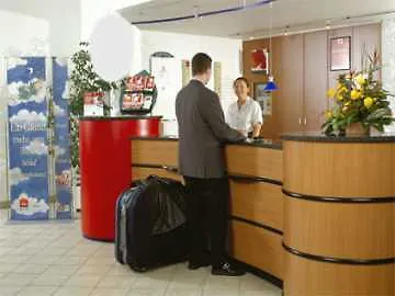 Duesseldorf-hbf 3* 杜塞尔多夫